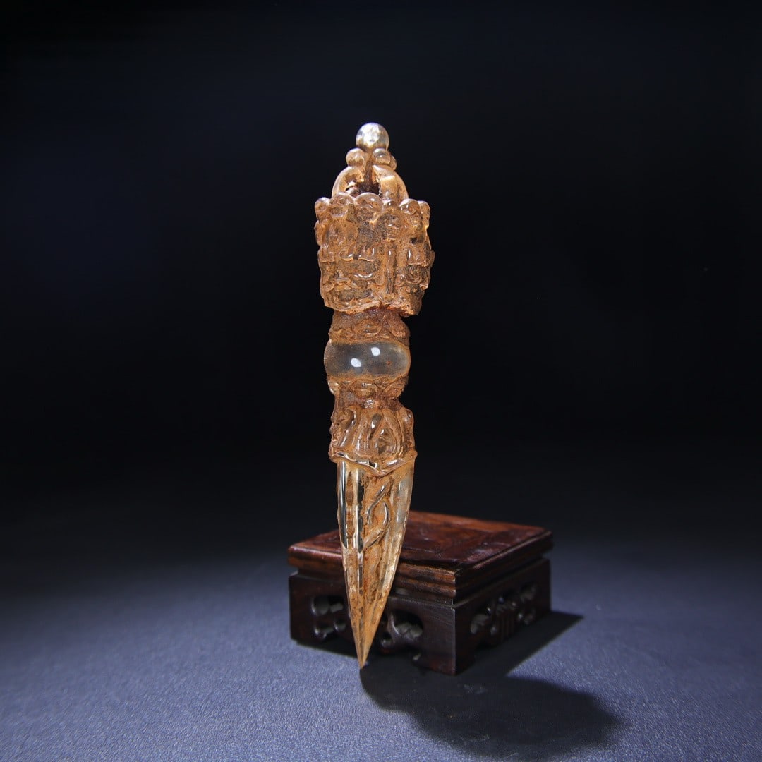 An Exquisite Crystal Beast-Face Pattern Vajry Pestle (1 of 9)