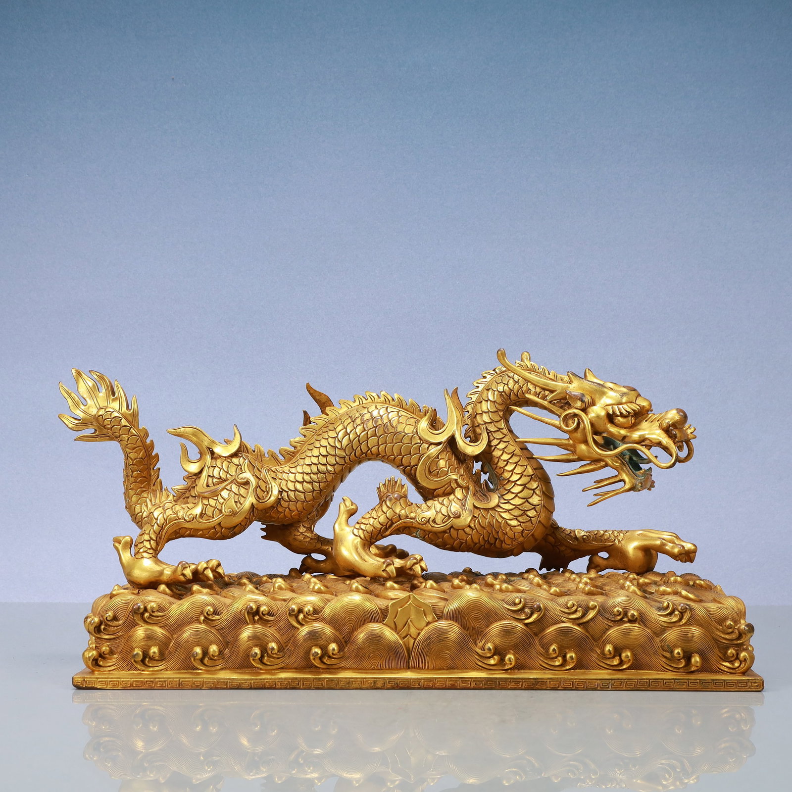A Exquisite Gilt Bronze Dragon Ornament (1 of 10)