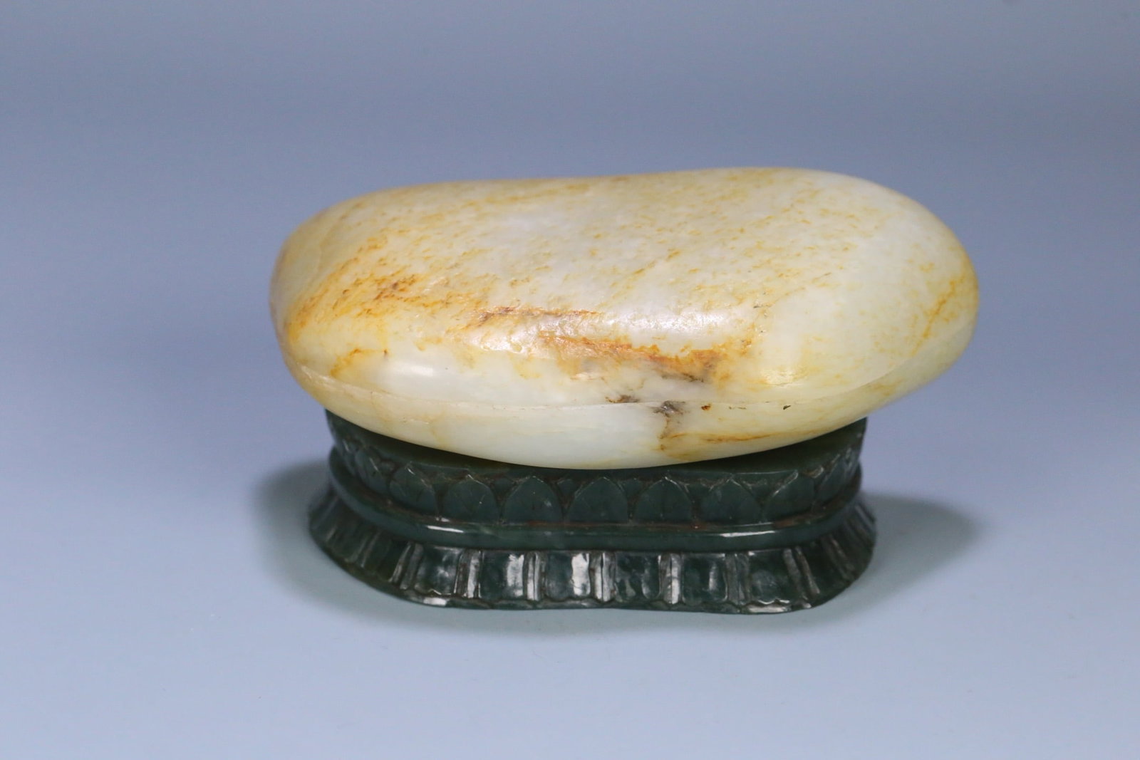 An Exquisite White Jade Poem Box with Cover,With Greenish Jade Base: An Exquisite White Jade Poem Box with Cover,With Greenish Jade Base,Qing