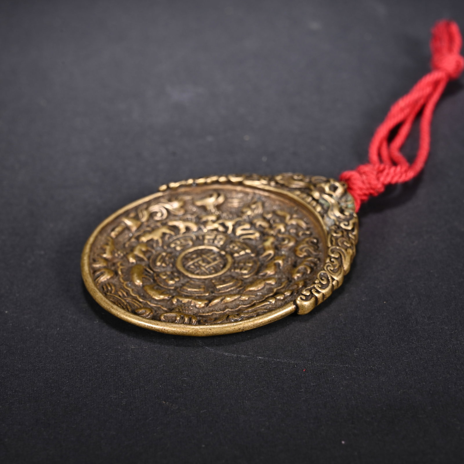An Exquisite Bronze Trigram Pattern Pendant - 9