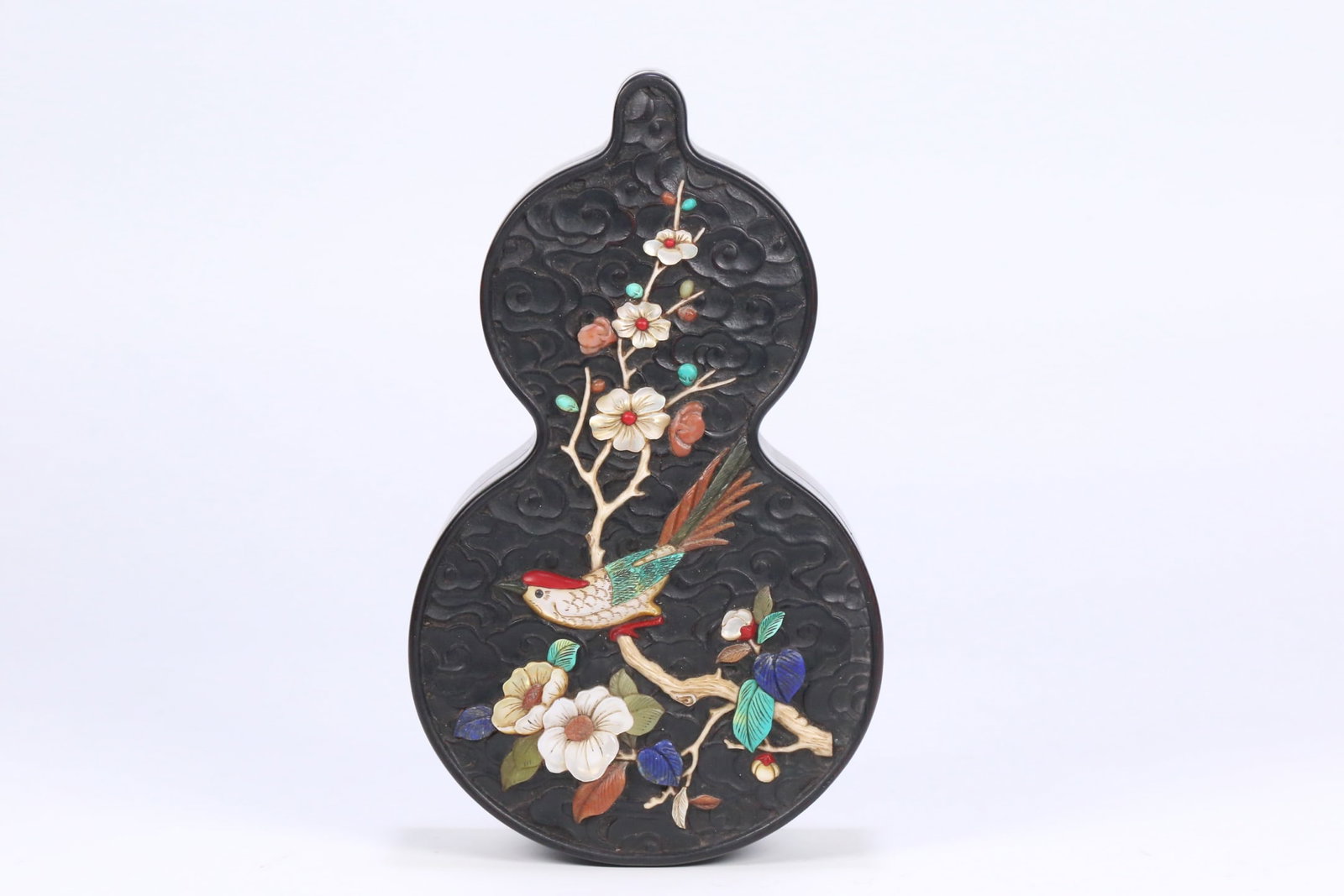 An Exquisite Zitanwood Flower and Bird Pattern Gourd-Shaped Box with Cover,Inlaid Gems: An Exquisite Zitanwood Flower and Bird Pattern Gourd-Shaped Box with Cover,Inlaid Gems,Qing