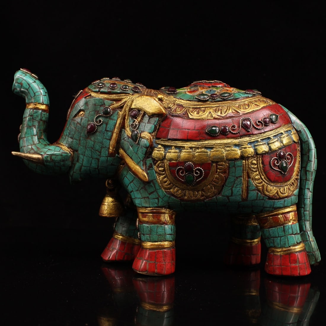 A Rare Bronze Inlaid Turquoise Painted Gold Painted Color Elephant Ornament,Inlaid Gems: A Rare Bronze Inlaid Turquoise Painted Gold Painted Color Elephant Ornament,Inlaid Gems,Qing Dynasty,China,Size:7.5inx12.2in,Weight:5500g铜镶绿松石描金彩