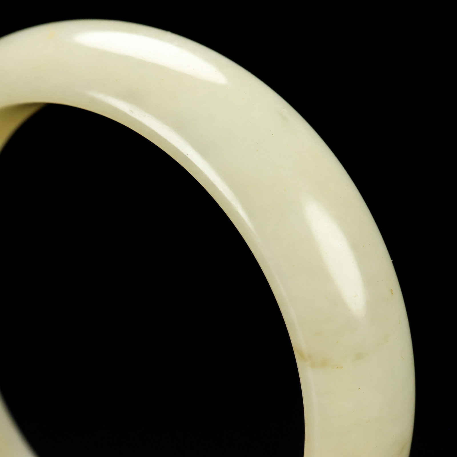 An Exquisite White Jade Bracelets - 5