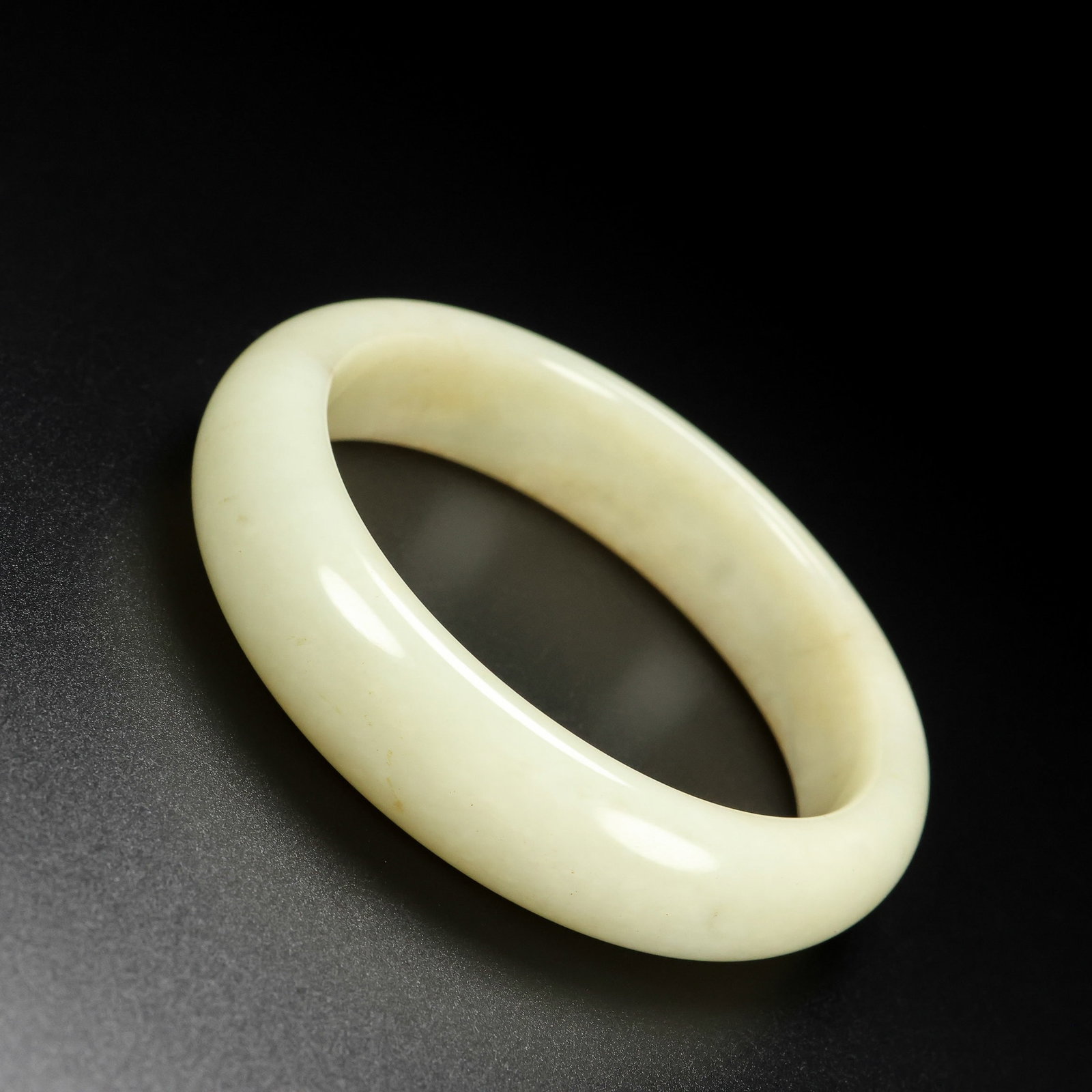 An Exquisite White Jade Bracelets - 7