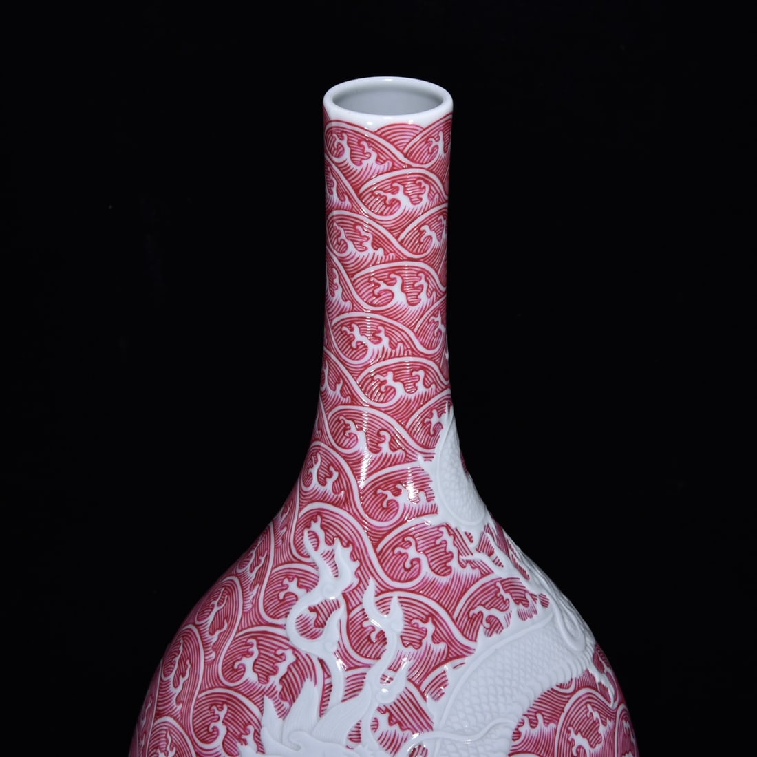 A Huge Ruby Red-Glazed Seawater and Dragon Pattern Vase - 4