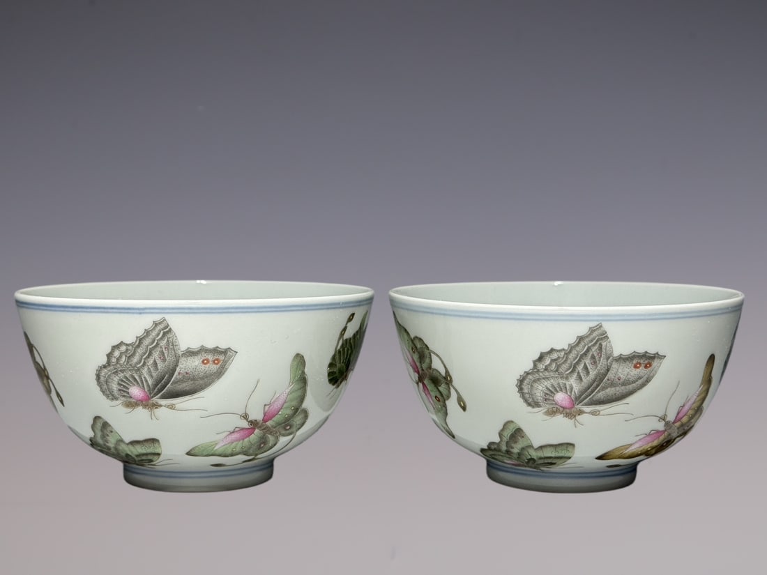 A Pair of Exquisite Famille-Rose Butterfly Pattern Bowls: A Pair of Exquisite Famille-Rose Butterfly Pattern Bowls,Qing Dynasty, China,Yongzheng Six-character