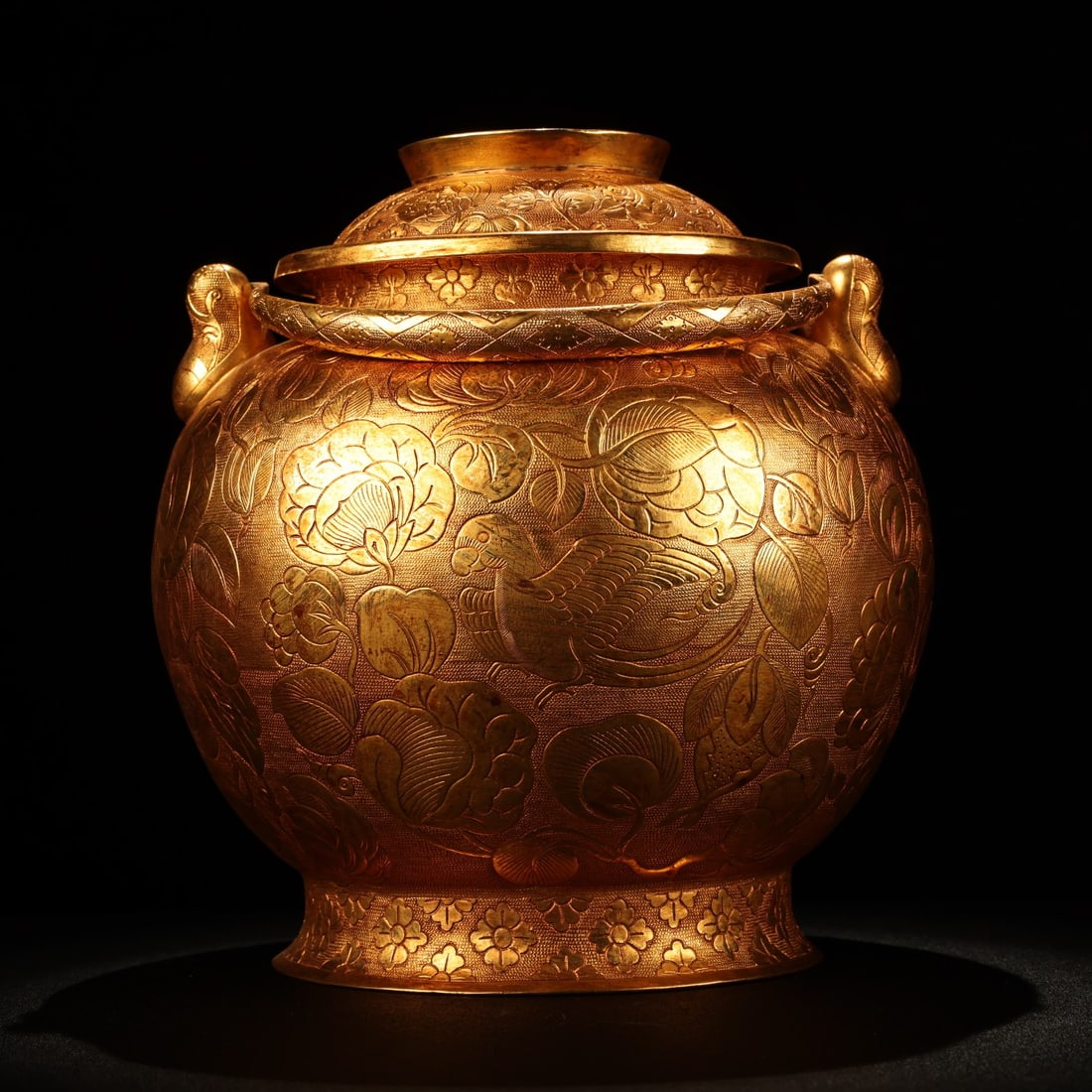 An Exquisite Gilt Bronze Flower and Bird Pattern Double-Ears Jar with Cover: An Exquisite Gilt Bronze Flower and Bird Pattern Double-Ears Jar with Cover,Qing