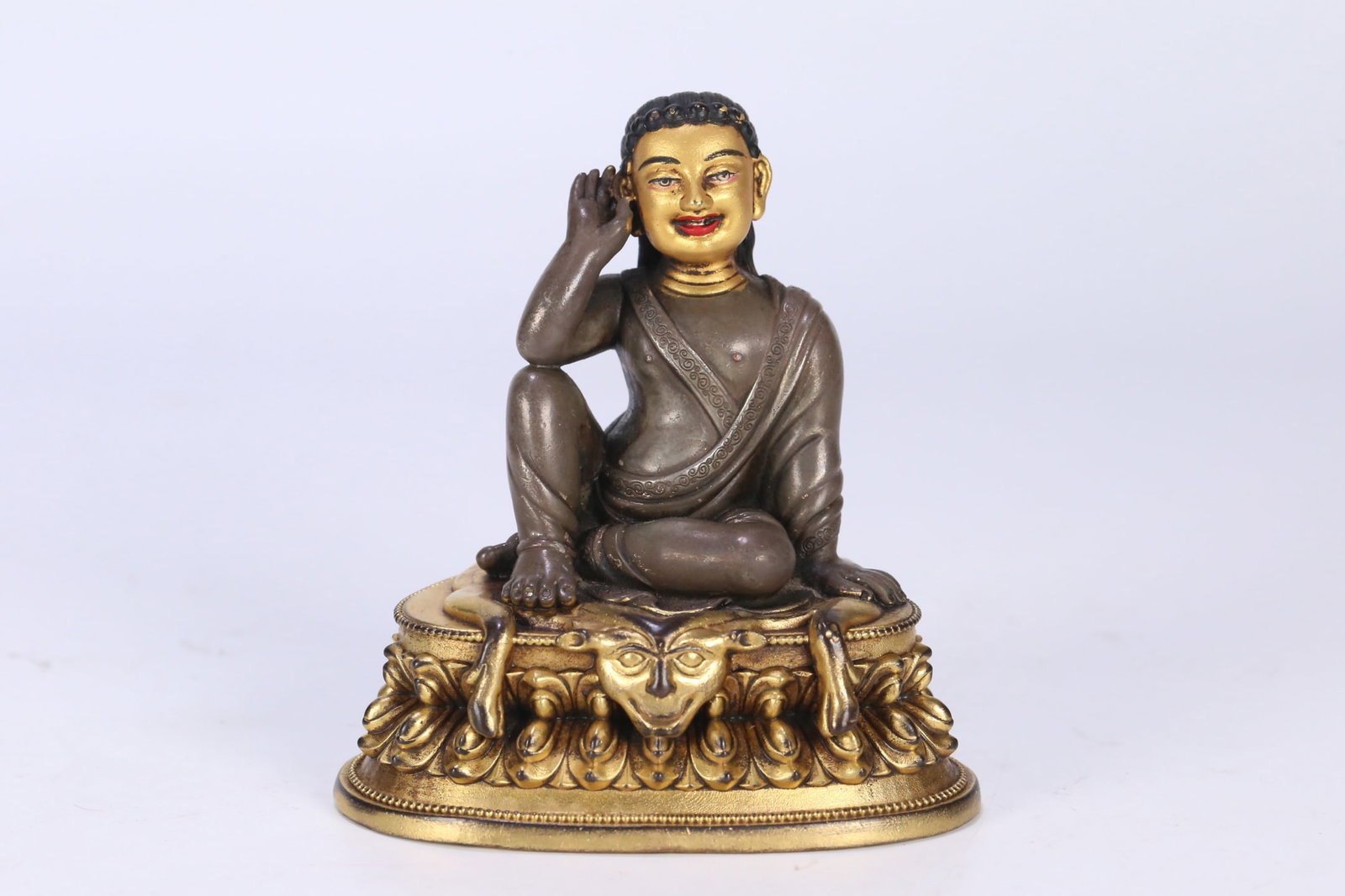 A Solemn Silver-Gilt Bronze Buddha Statue (1 of 9)