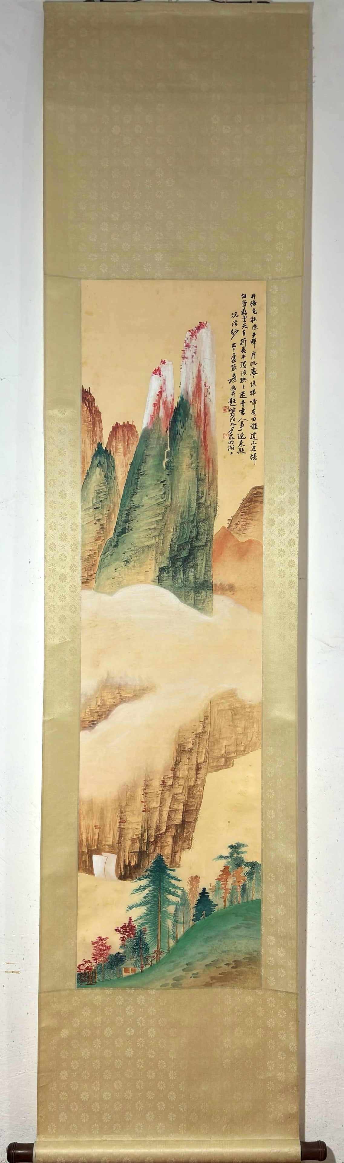 A Chinese Vertical Scroll Ink Painting of Landscape on Paper,Zhang Daqian: A Chinese Vertical Scroll Ink Painting of Landscape on Paper,Zhang Daqian,Size:(Without frame)53.7inx14in一幅中国水墨山水画立轴,ঃ