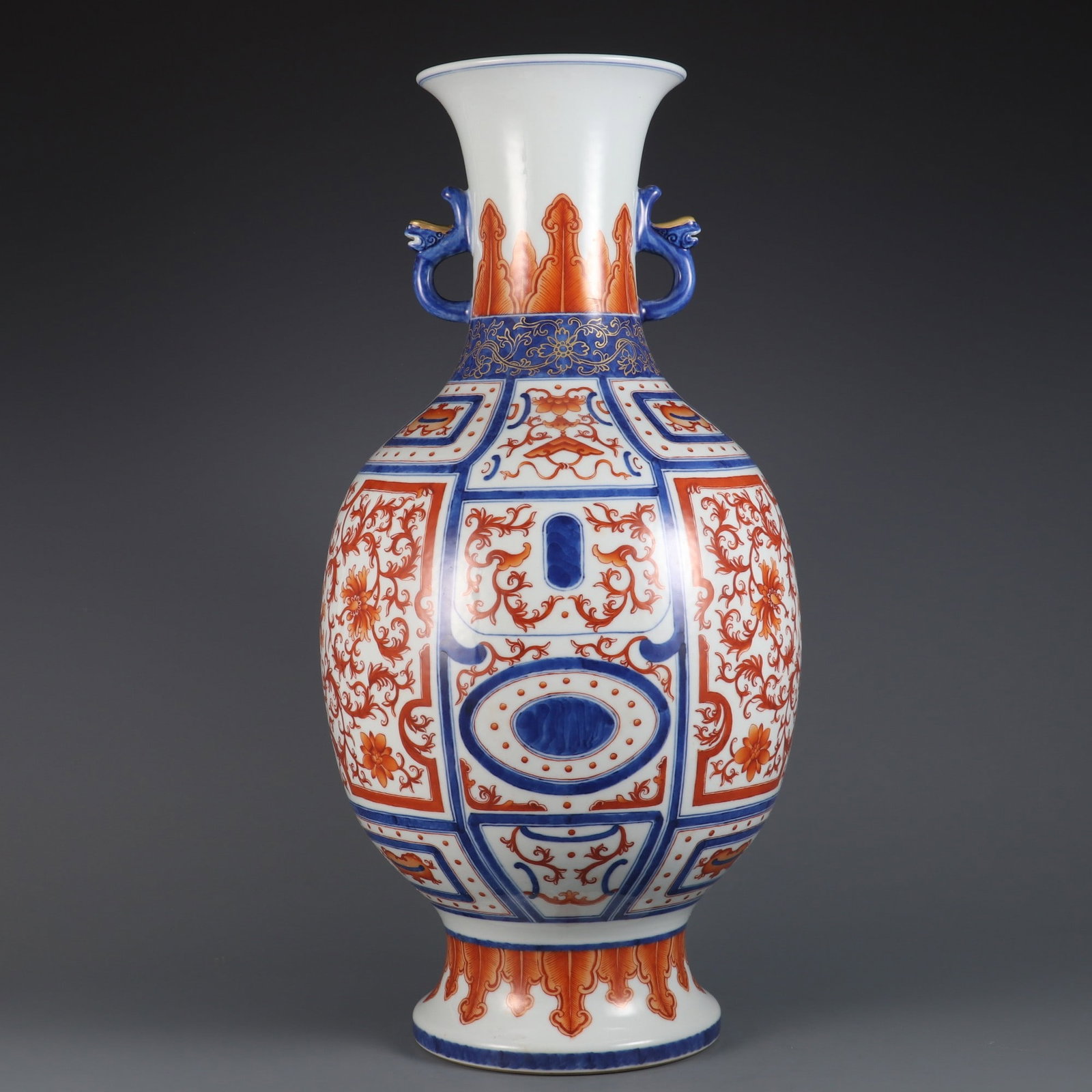 A Huge Blue and White Iron-Red Color Lotus Pattern Beast-Ears Vase: A Huge Blue and White Iron-Red Color Lotus Pattern Beast-Ears Vase,Qing Dynasty, China,Qianlong Six-character Mark,Size:22.4inx10.2inx6.1in青花矾红彩缠枝ő