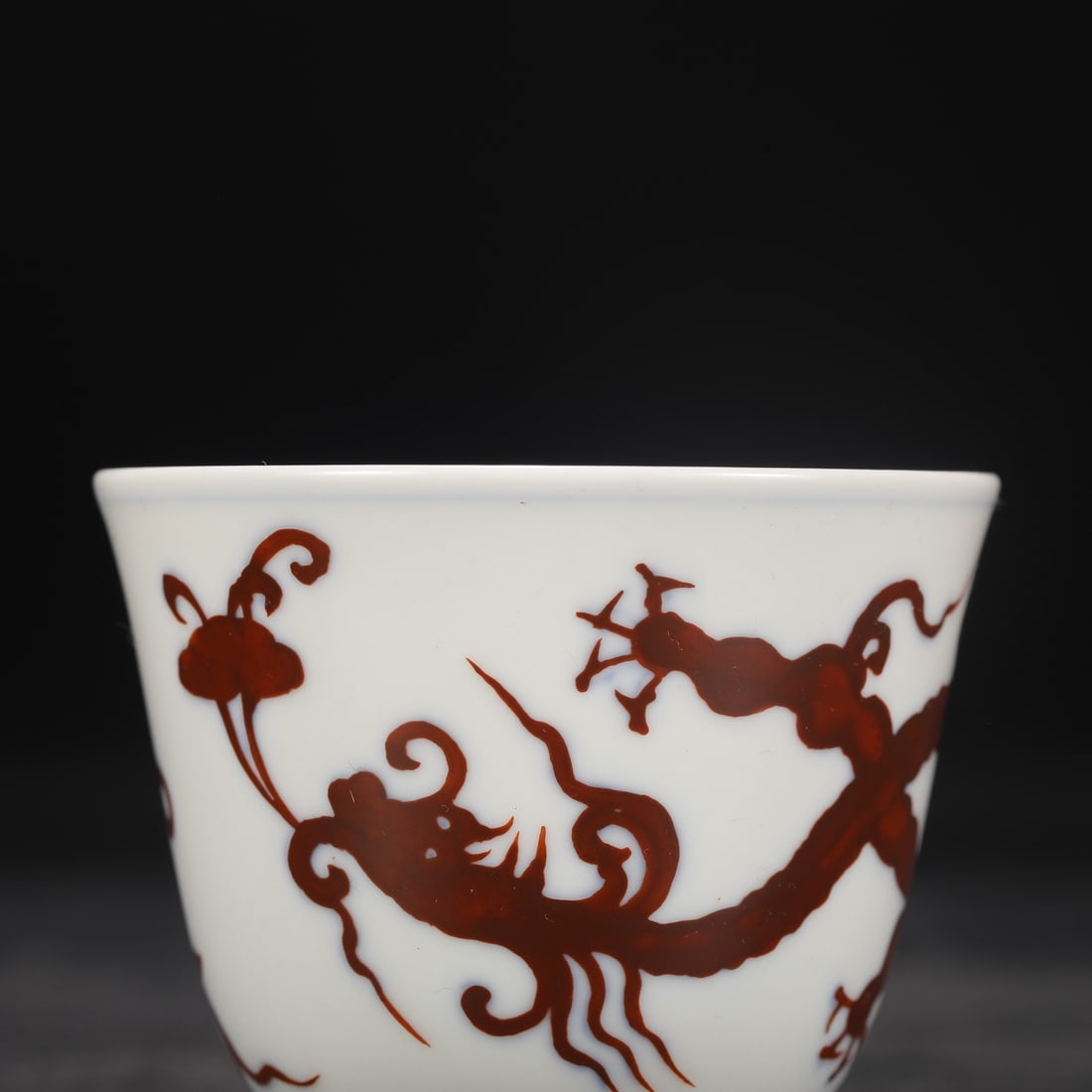 An Exquisite Iron-Red Glazed Dragon Pattern Cup - 2
