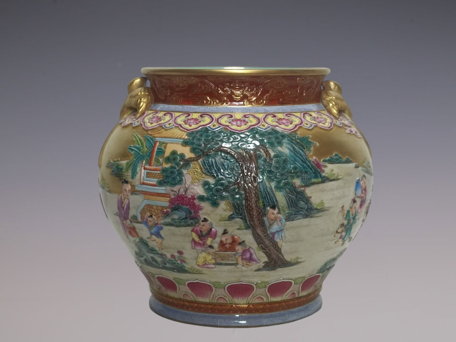 An Exquisite Enamel Gold Ground Character and Story Pattern Swallow-Ears?: An Exquisite Enamel Gold Ground Character and Story Pattern Swallow-Ears??,Qing Dynasty, China,Qianlong Six-character