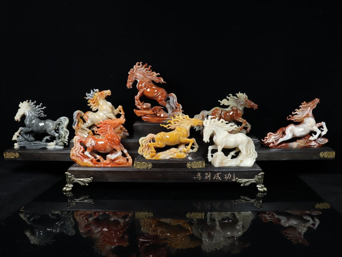 A Set of Huge Shoushan Stone Horse Ornaments: A Set of Huge Shoushan Stone Horse Ornaments,Qing Dynasty,