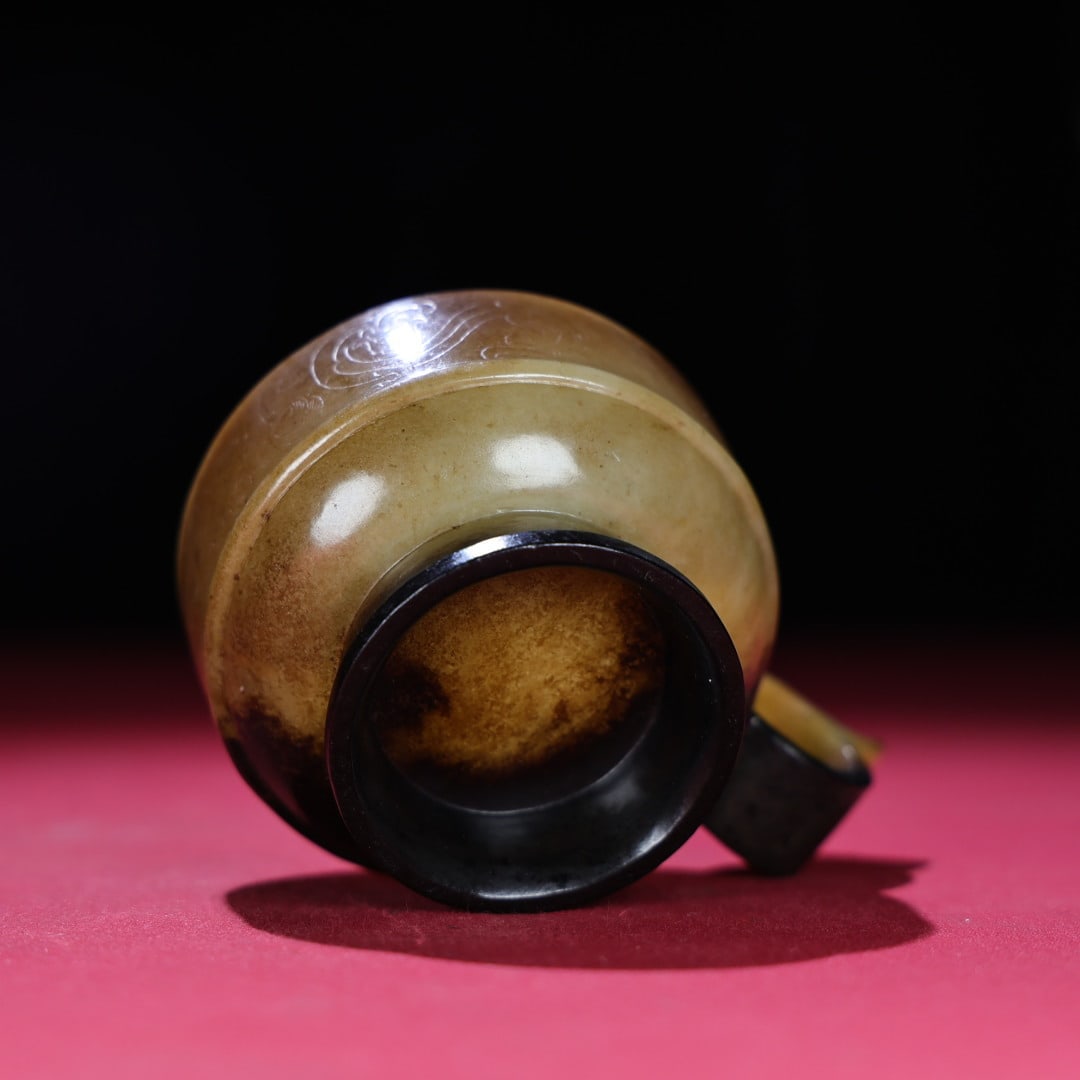 An Exquisite White Jade Phoenix Pattern Cup - 8