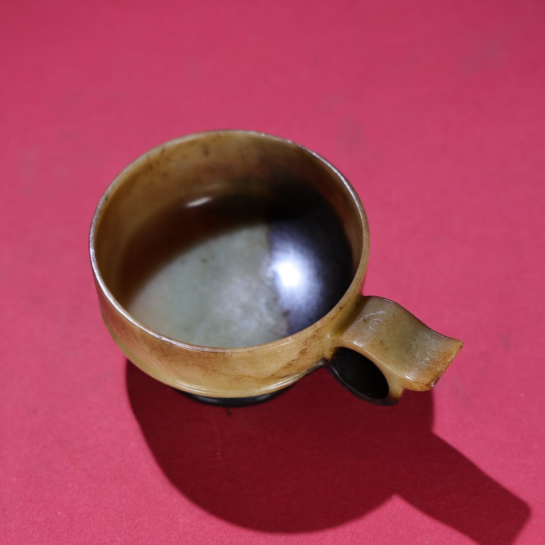 An Exquisite White Jade Phoenix Pattern Cup - 9