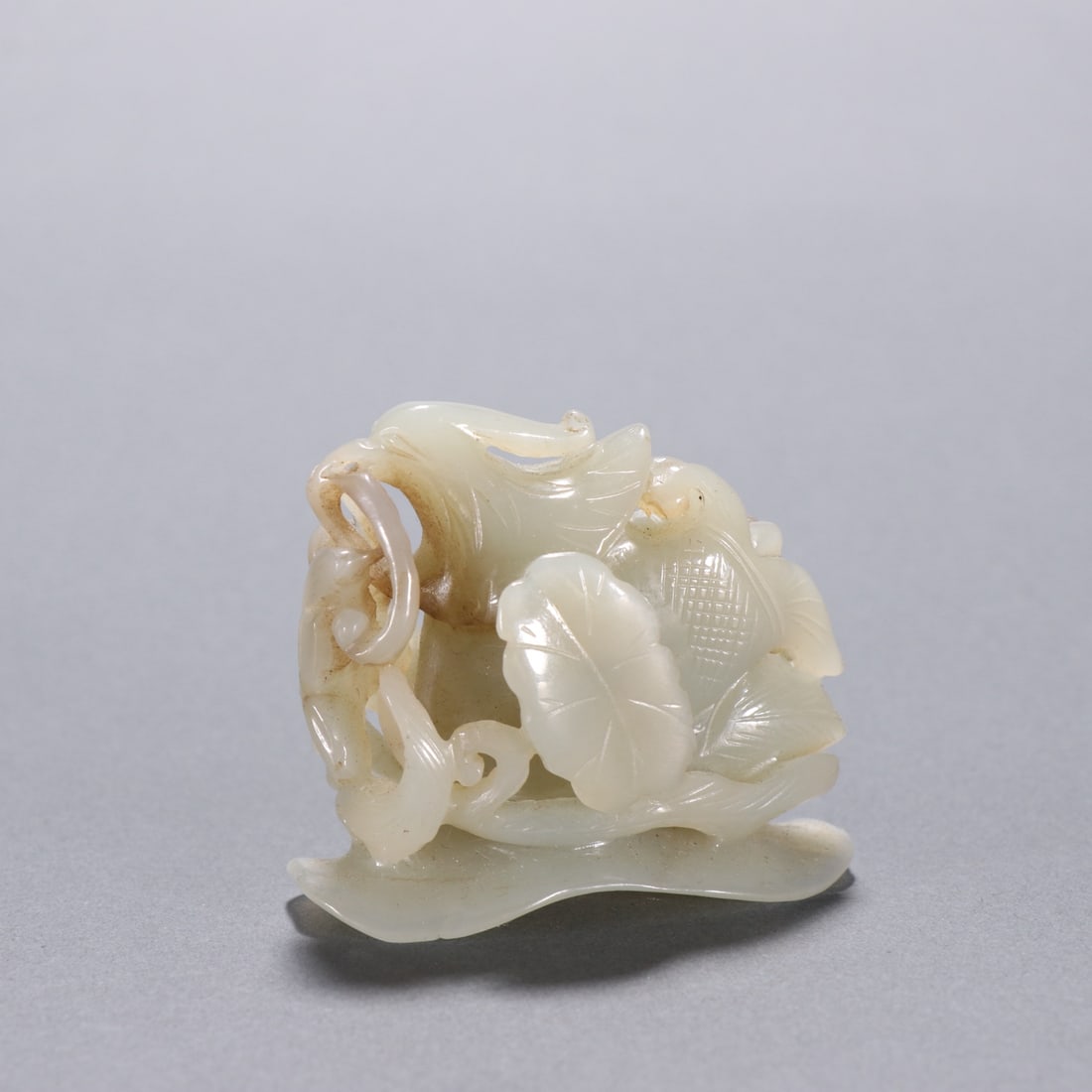 An Exquisite White Jade Hollow Bird Ornament: An Exquisite White Jade Hollow Bird Ornament,Ming