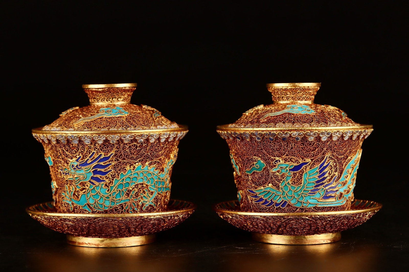 A Pair of Exquisite Gilt Bronze Tian-Tsui Dragon and Phoenix Pattern Bowls with Cover: A Pair of Exquisite Gilt Bronze Tian-Tsui Dragon and Phoenix Pattern Bowls with Cover,Qing Dynasty,China,Qianlong Four-character