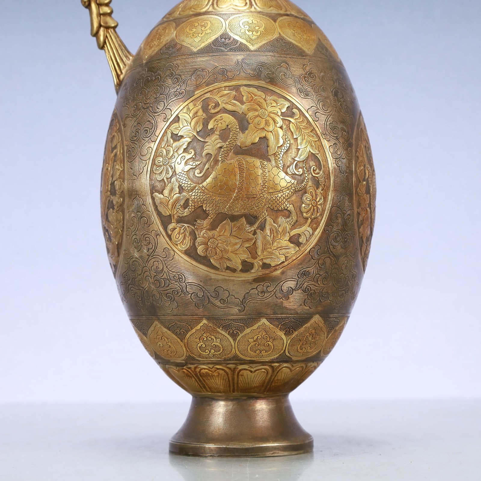 A Exquisite Gilt Silver Flower Pattern Auspicious Beast Pattern Ewer - 3