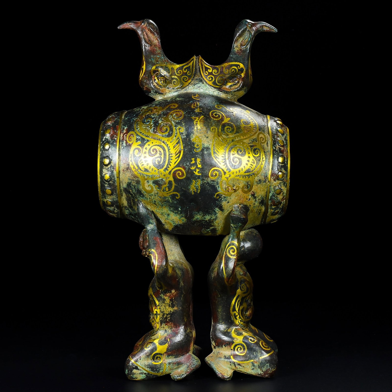 An Archaic Bronze Inlaid Gold Dragon Pattern Figure-Shaped Ornament,With Inscription: An Archaic Bronze Inlaid Gold Dragon Pattern Figure-Shaped Ornament,With Inscription,Qing Dynasty,
