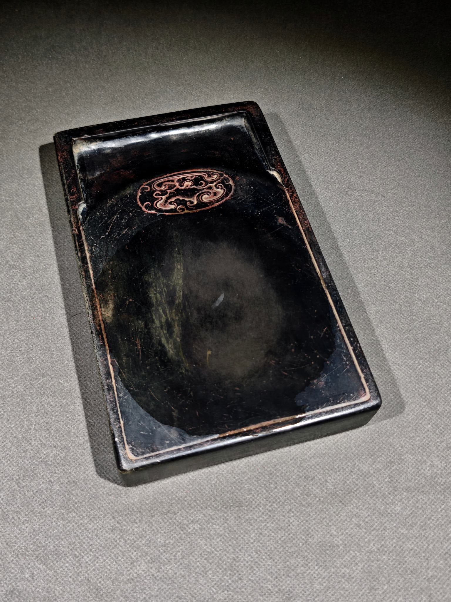 An Exquisite Lotus Leaf Pattern Inkstone - 3