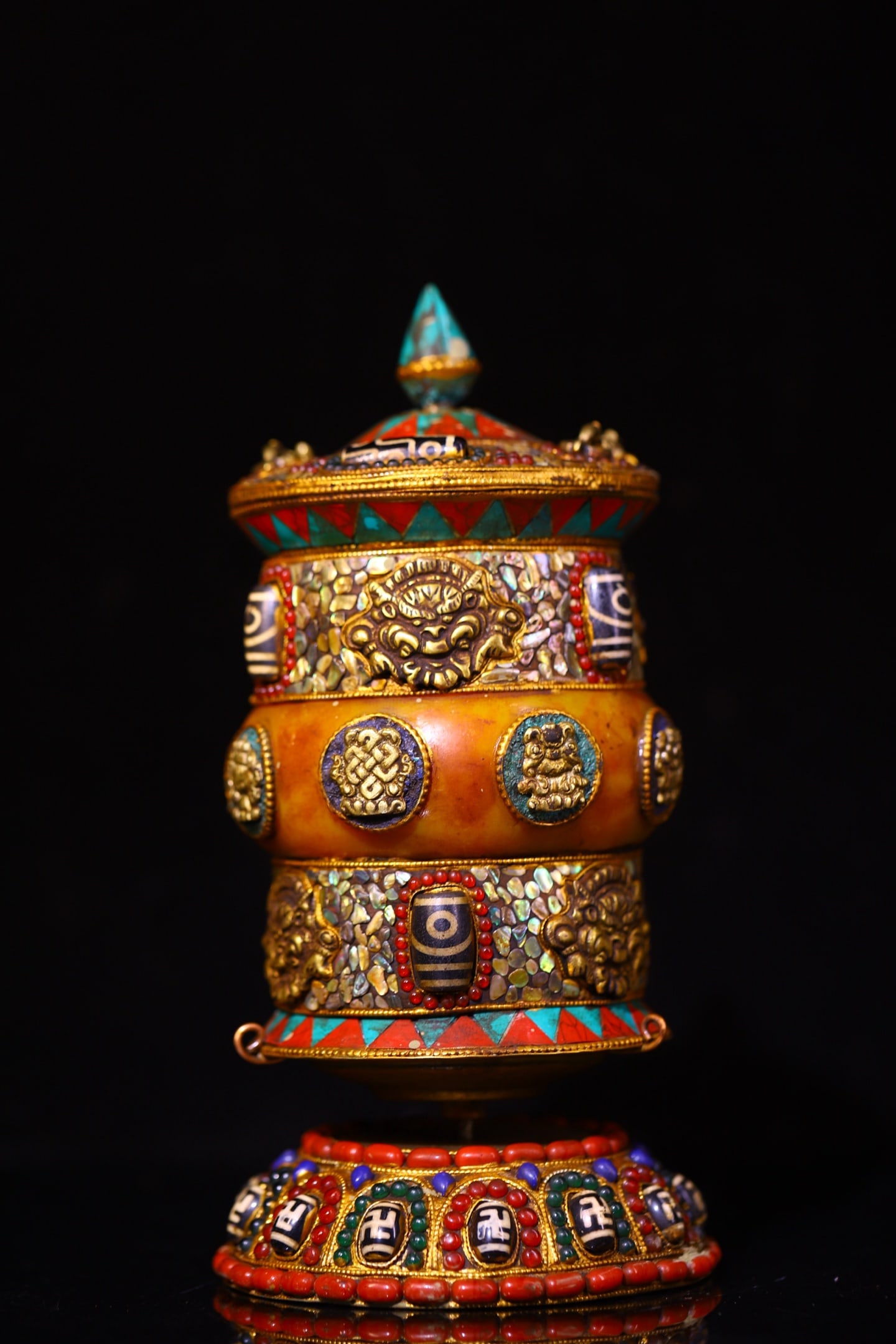 An Exquisite Bronze Inlaid Dzi Bead and Gems Ornament,With Scriptures: An Exquisite Bronze Inlaid Dzi Bead and Gems Ornament,With Scriptures,Qing Dynasty,China,Size:10.6inx4.3in,Weight:1100g铜镶天珠和宝石摆件,带