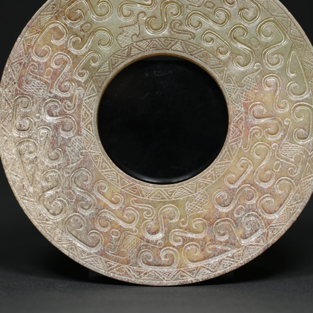An Exquisite White Jade Dragon Pattern Pendant - 8