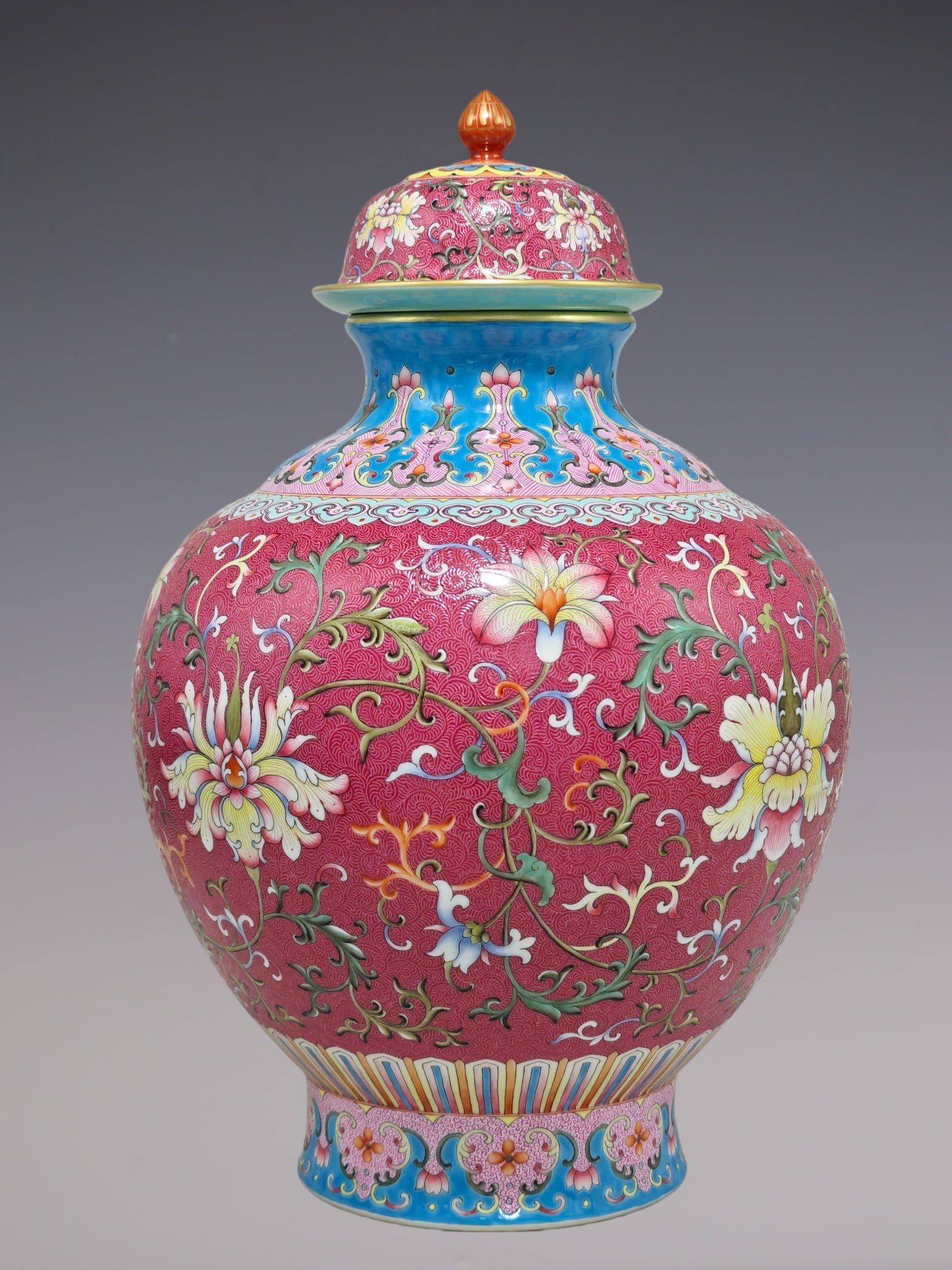 A Rare Enamel Ruby Red-Glazed Lotus Pattern Jar with Cover - 2