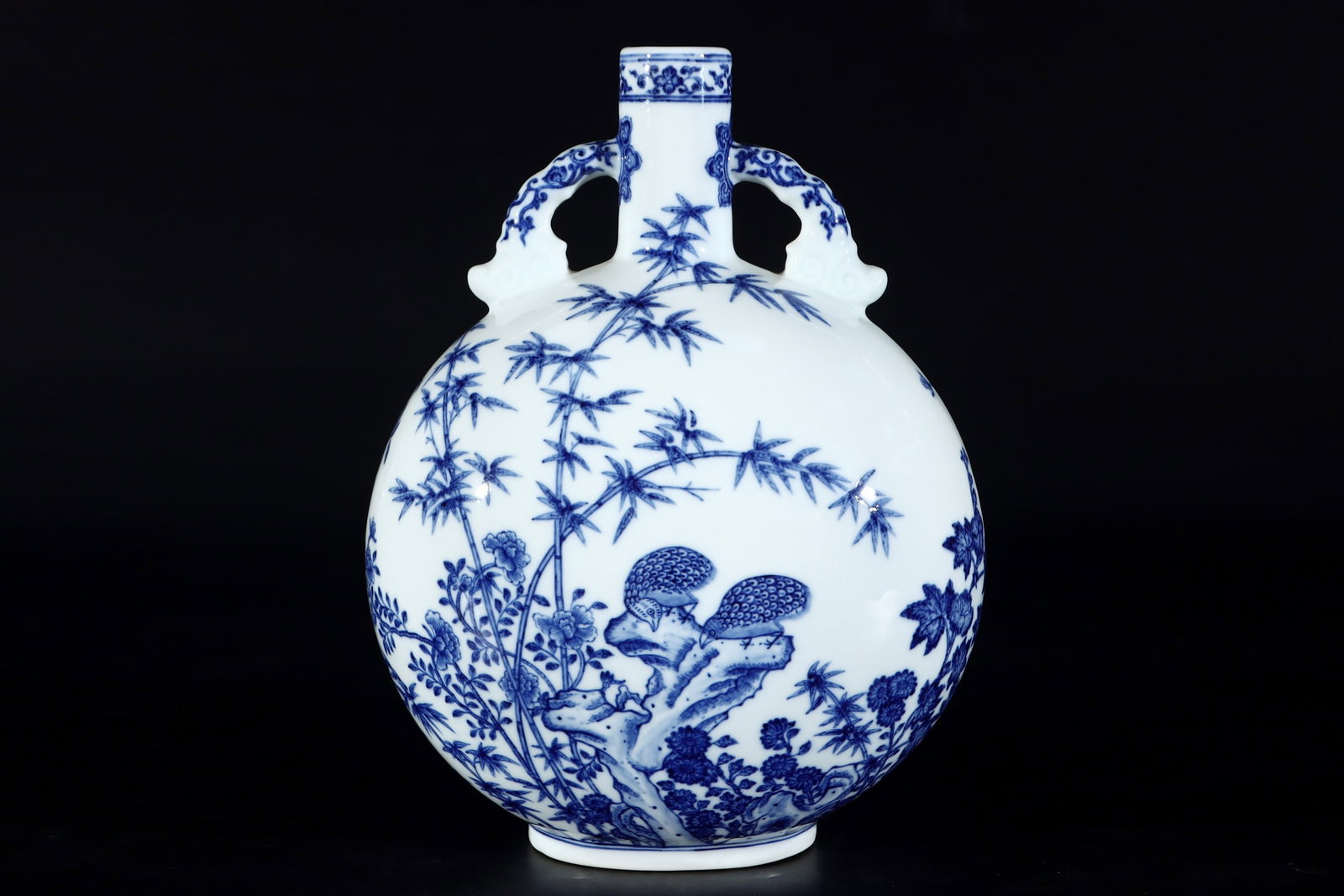 A Rare Blue and White Flower and Bird Pattern Double-Ears Vase?: A Rare Blue and White Flower and Bird Pattern Double-Ears Vase?,Qing Dynasty, China,Yongzheng Six-character Mark,Size:13inx9.8in青花花鸟纹双耳瓶‌,