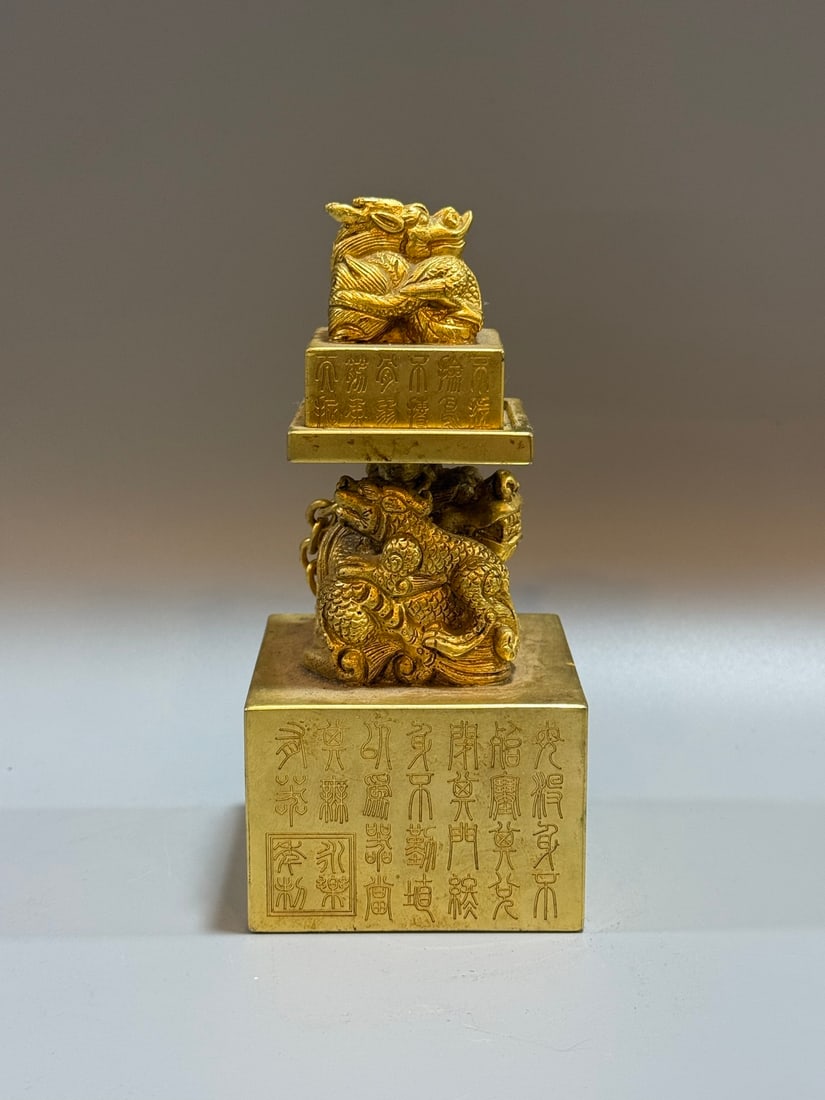 A Set of Fine Gilt Silver Inscription Beast-Shaped Seals: A Set of Fine Gilt Silver Inscription Beast-Shaped Seals,Qing Dynasty,China,Size:6.3inx2.8in,Weight:2907g一套铜镀金铭文兽形印章，