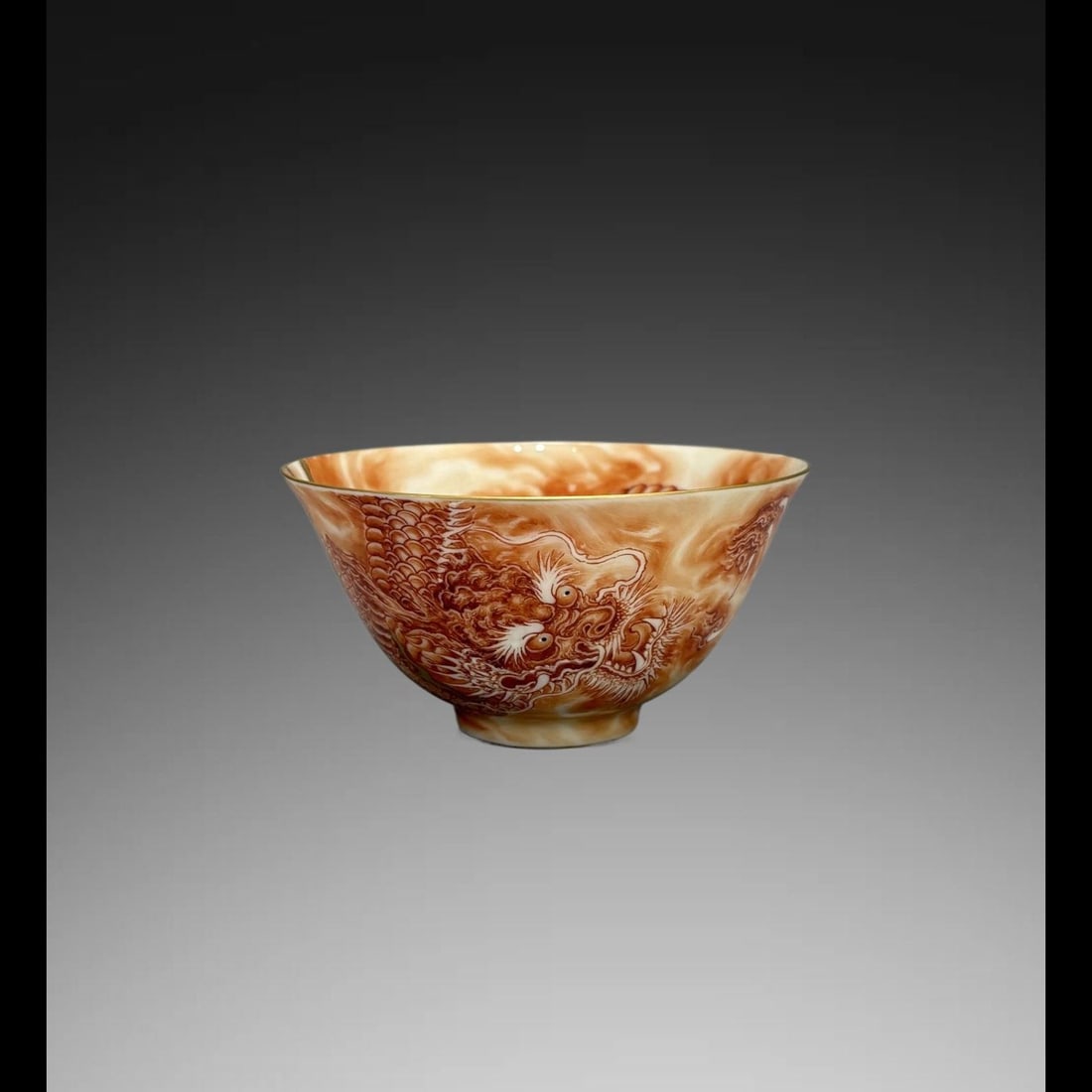 An Exquisite Iron-Red Painted Gold Dragon Pattern Cup: An Exquisite Iron-Red Painted Gold Dragon Pattern Cup,Qing Dynasty, China,Qianlong Four‑character Mark,Size:1.9inx3.6in 矾红描金龙纹杯,中国&