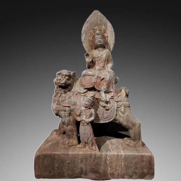 An Exquisite Limestone Buddha statue: An Exquisite Limestone Buddha statue,Sui Dynasty, China,Size:32.3inx19.7inx11.8in,Weight:45000g 青石佛像,中国隋代