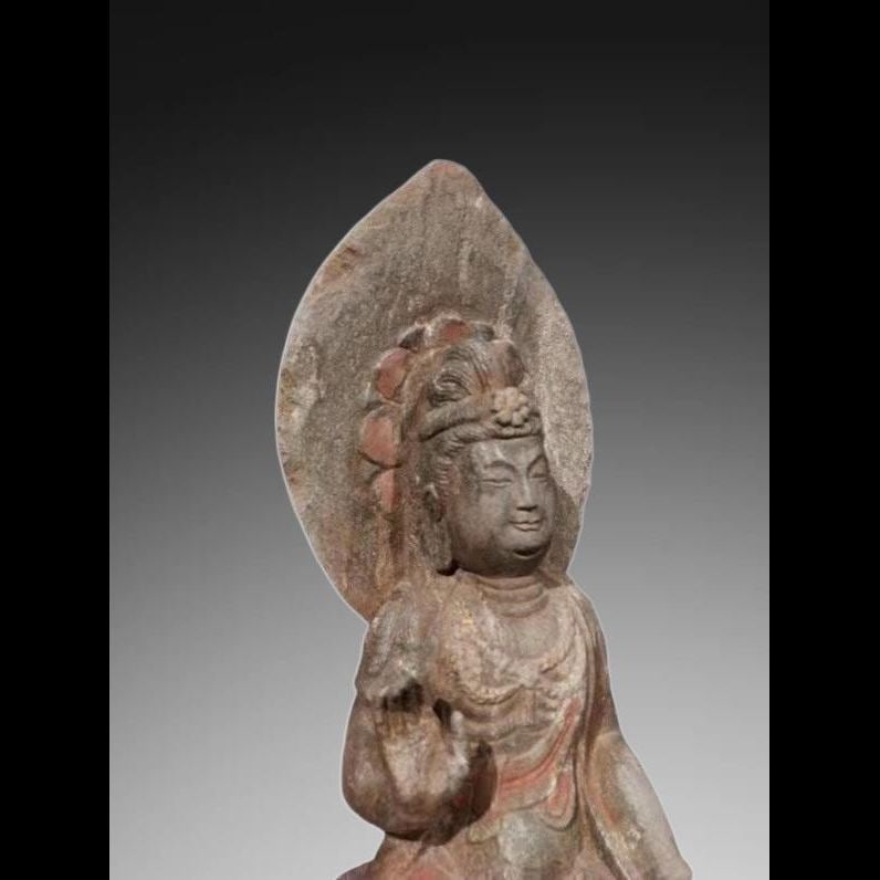 An Exquisite Limestone Buddha statue - 2