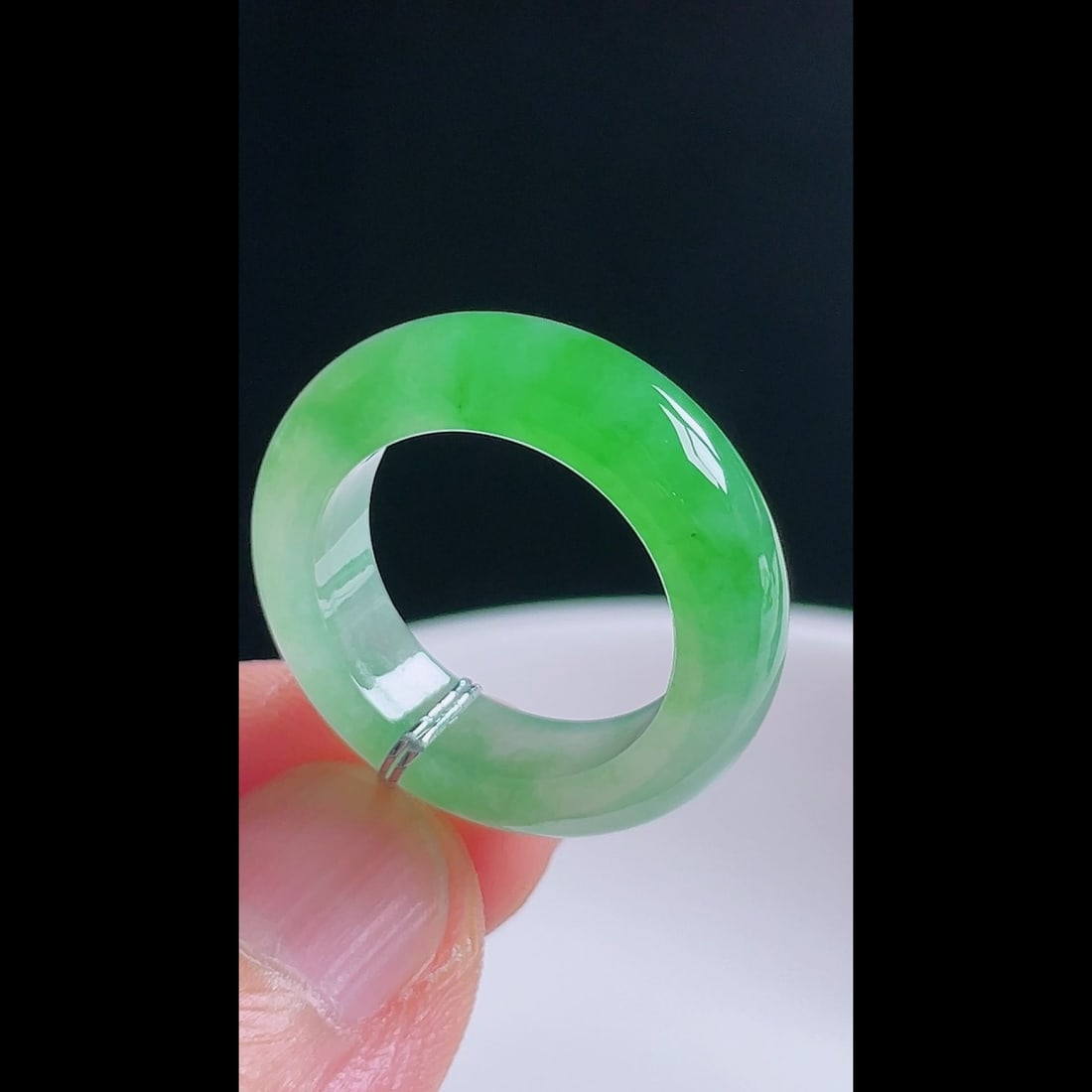 An Exquisite Vivid Ice Green Jadeite Band - 2