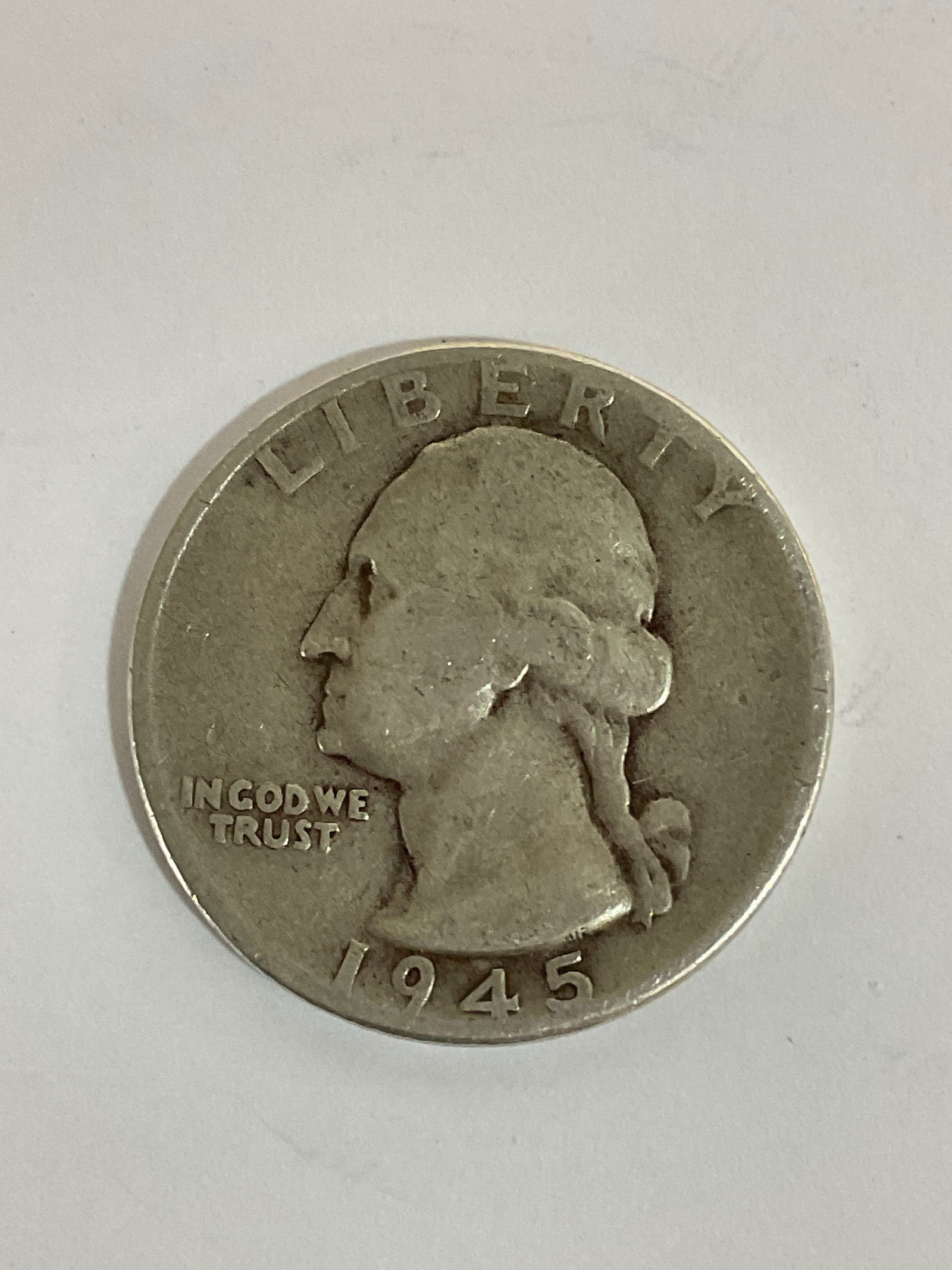 1945 silver Washington quarter (1 of 2)