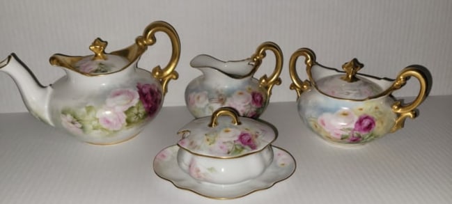 Vintage French Limoges T&V Signed , Handpainted Set (1 of 14)