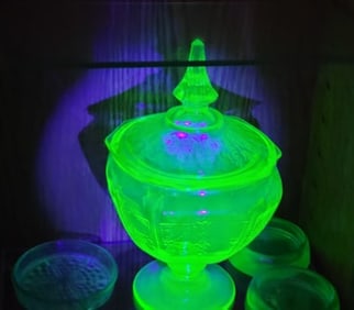 Vintage Lot 4 Green Uranium Glass .