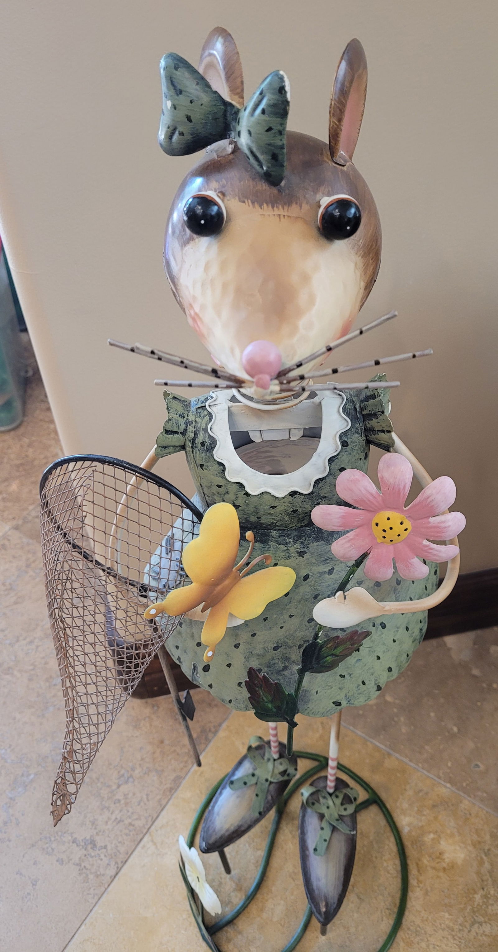 Metal Garden Decor Mouse Lady: Stands 32" Tall. Garden Metal Decor