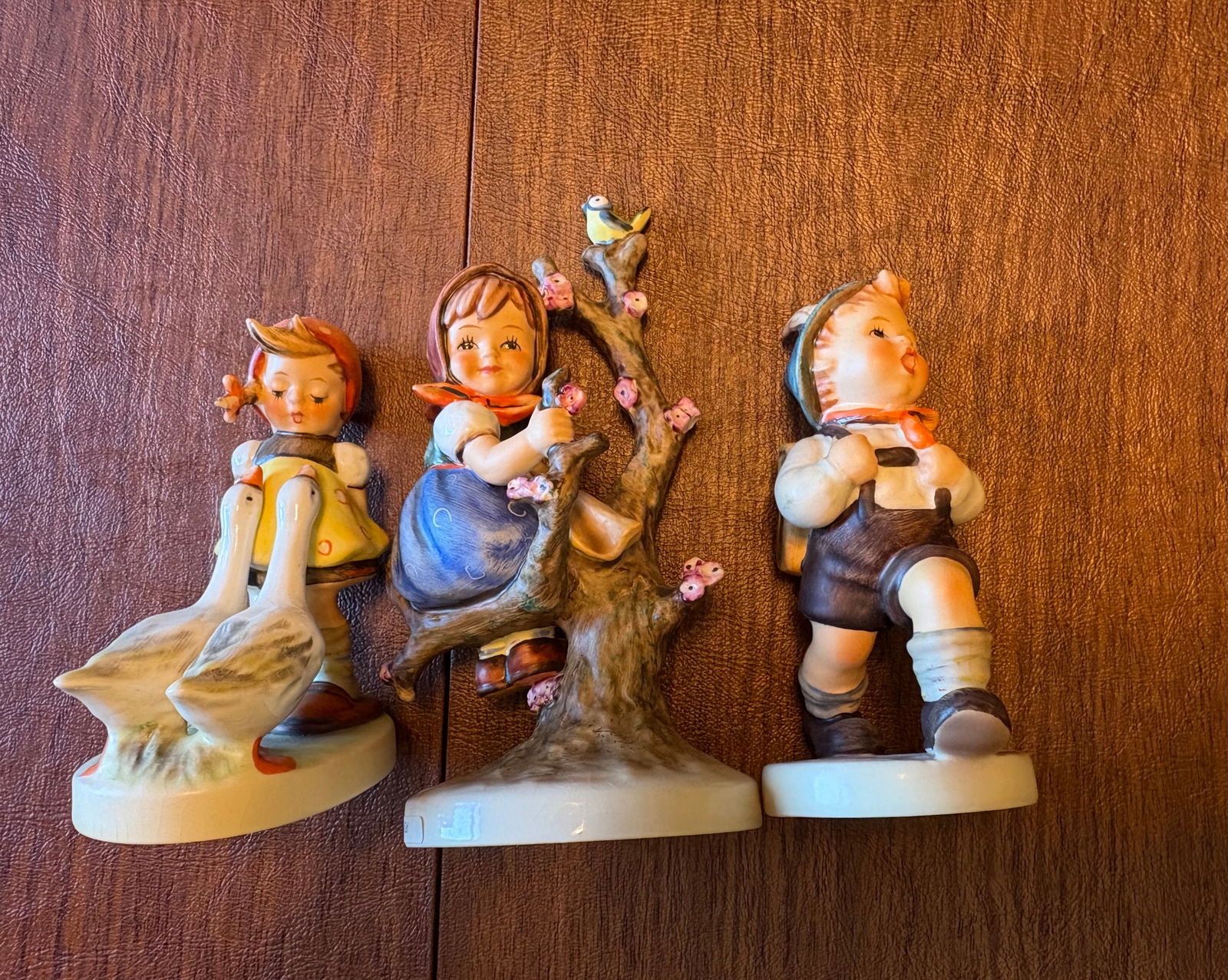 Lot of 3 Hummels (1 of 5)