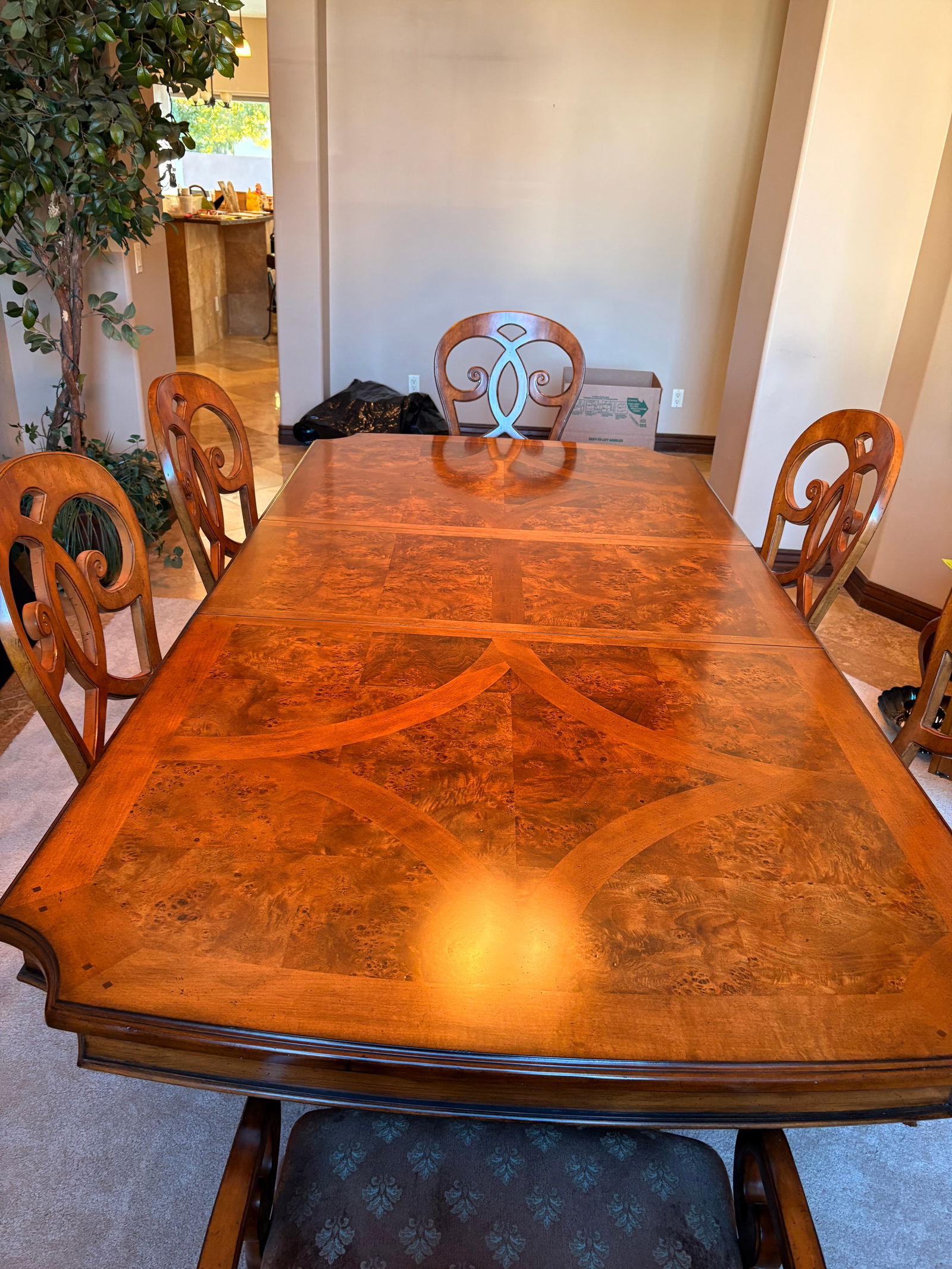 Thomasville Dining Set 8 Chairs (1 of 5)