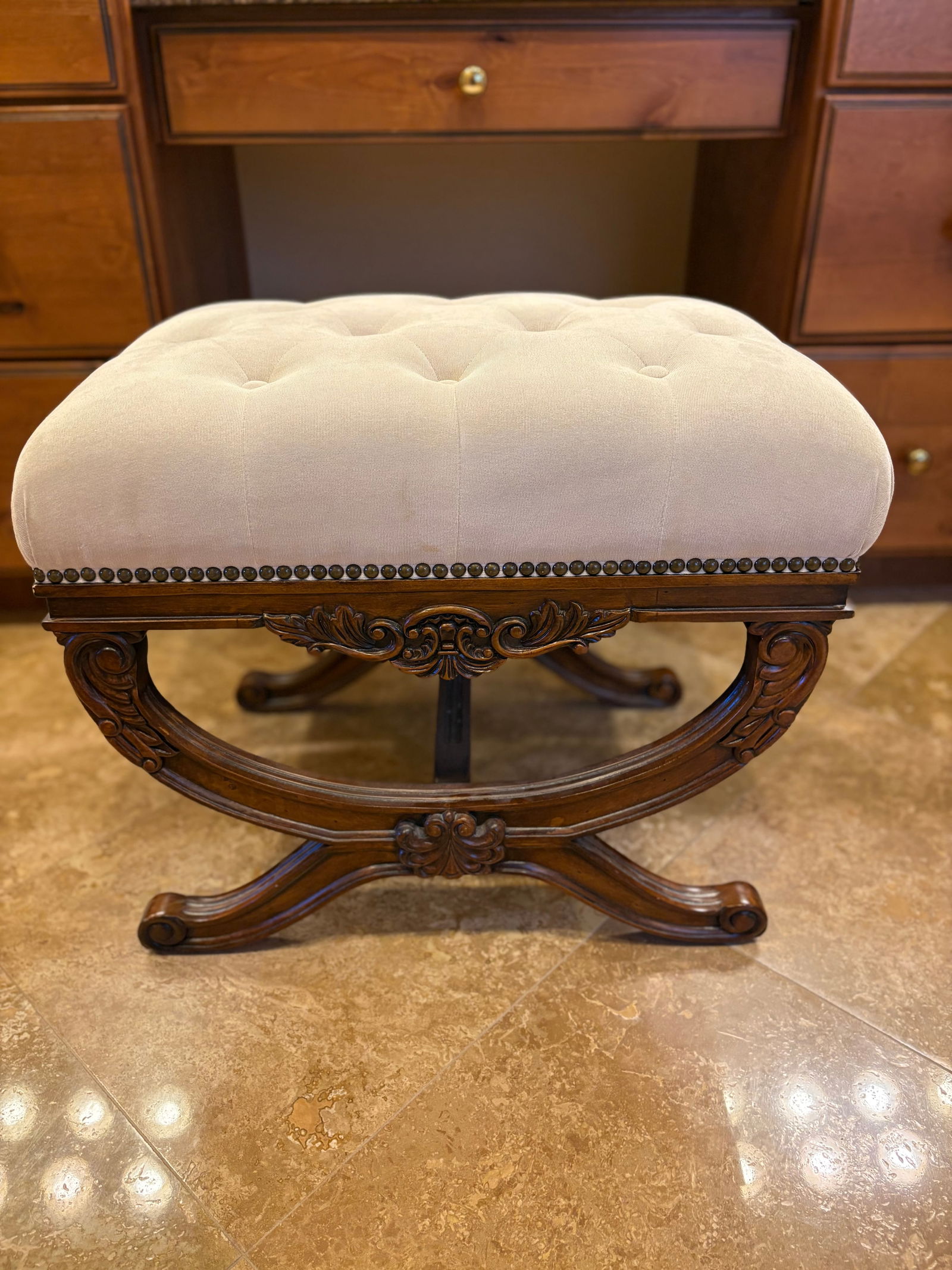 Vanity Cushioned Seat/Chair (1 of 1)