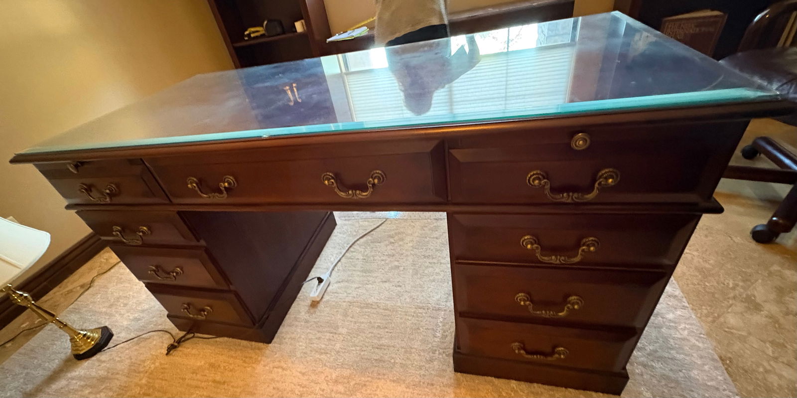 Beautiful Office Desk with Removable Glass Top (1 of 3)
