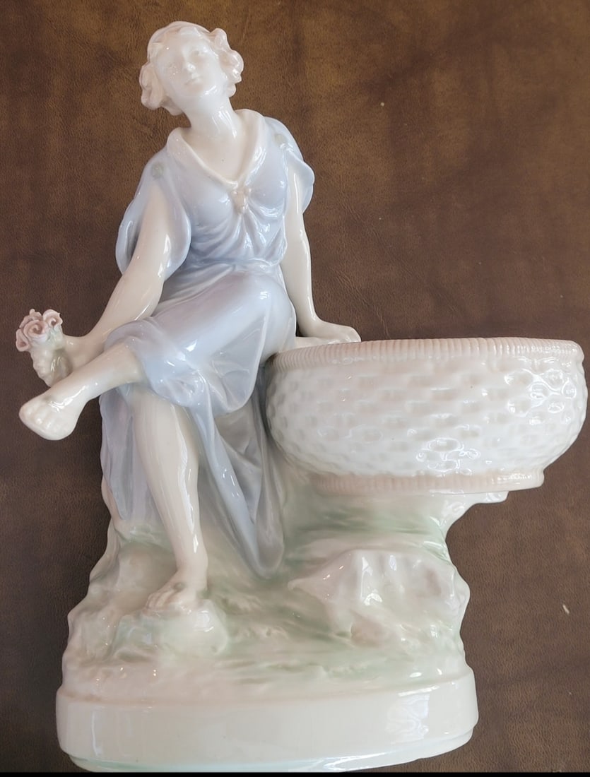 Antique Amphora Planter - 3