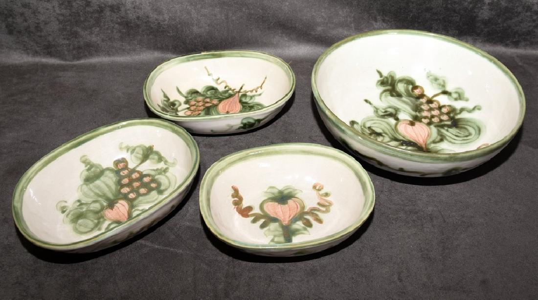 Louisville Stoneware Pear Salad & Vegetable Bowls (1 of 4)