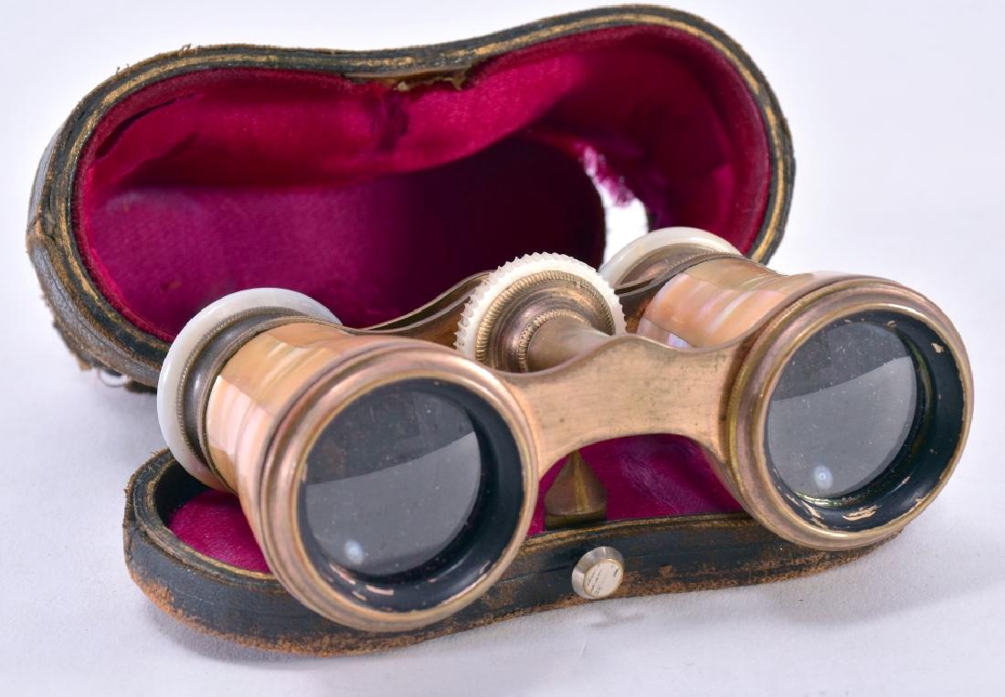 Marchand Paris Mother of Pearl Opera Glasses (1 of 3)