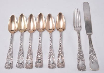 "Monarch" Rogers Hamilton  8 pc. Flatware Set: International Silver Co. silver plate, 6 fruit spoons w/gold wash bowls, breakfast knife, & fork.