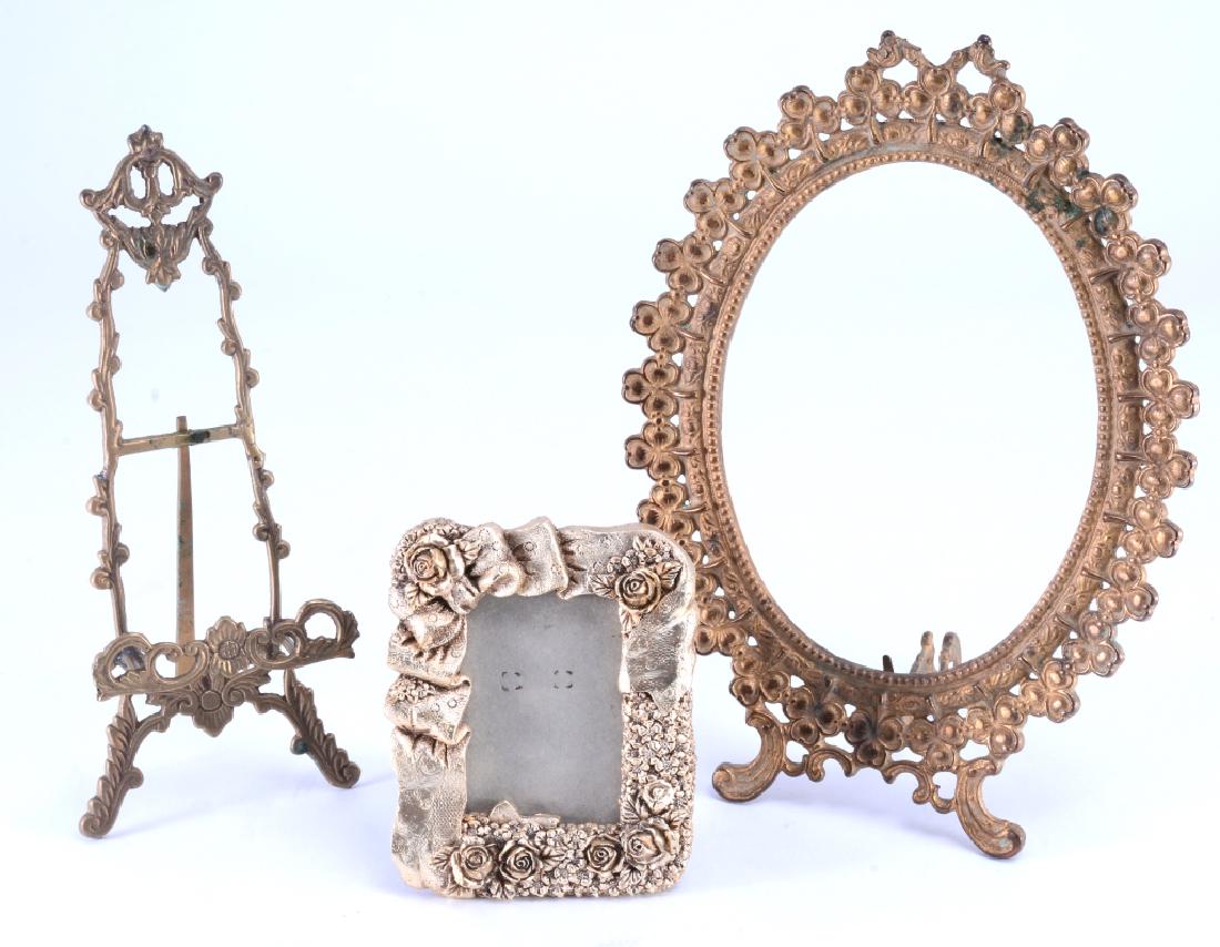 2 Picture Frames & Easel (1 of 2)