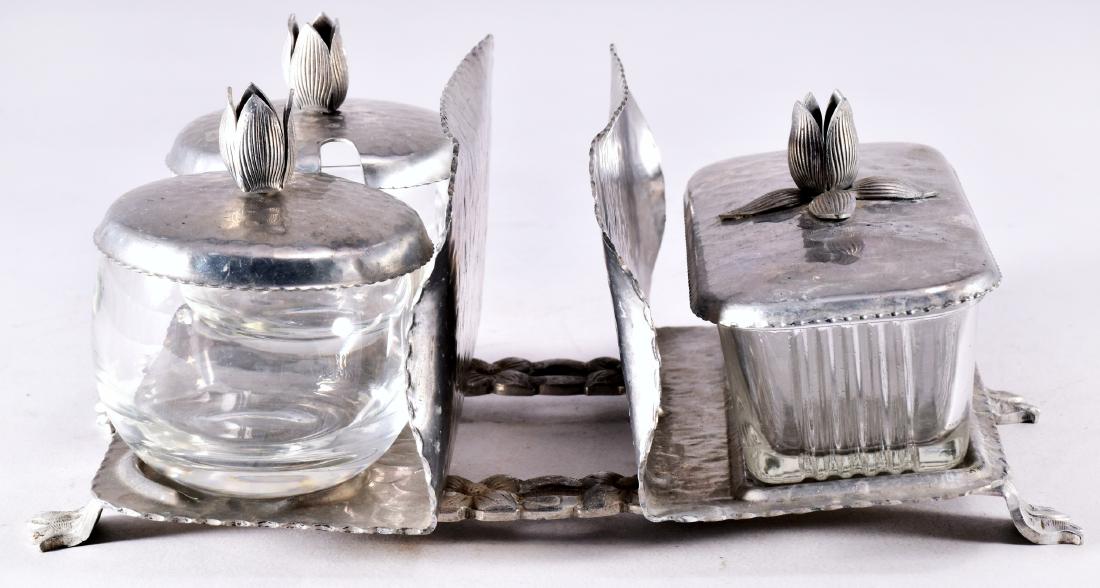 Hammered Aluminum Breakfast Utility Set (1 of 4)