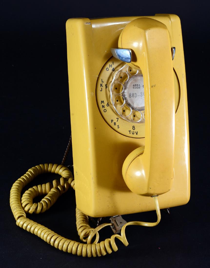 Vintage Yellow Western Electric Rotary Phone (1 of 3)