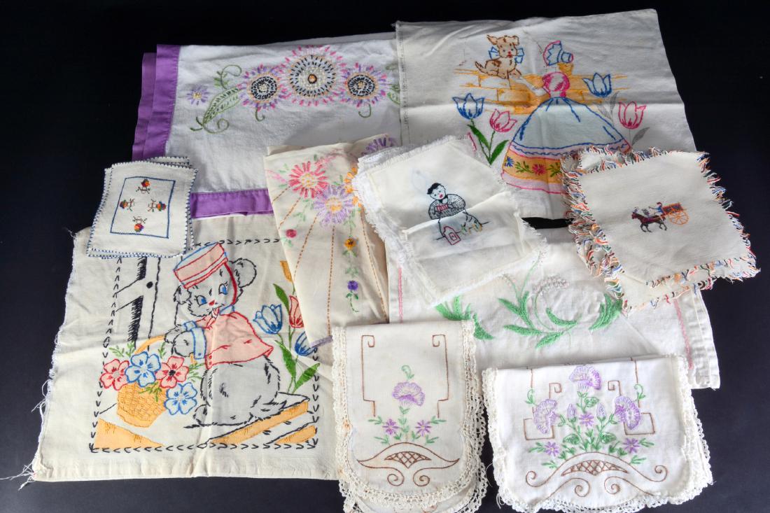 Vtg Purple Border Hand Embroidered Runners & More (1 of 2)