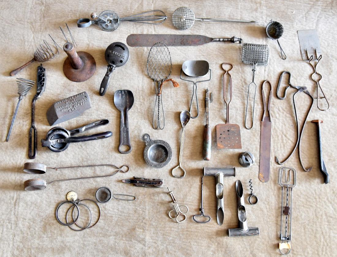 34 Primitive Kitchenware (1 of 5)